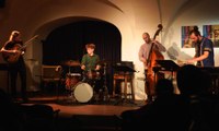 Bilder- und farbenreicher Jazz – Das David Soyza Quartett bescherte dem Publikum im Feldkircher Saumarkt eine kurzweilige Unterhaltung