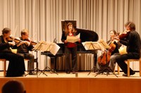 Die pforte in Hittisau bot ein herausragendes Konzert mit außergewöhnlichen Werkdeutungen und einem anregenden Gespräch mit Reinhard Haller