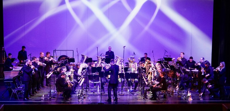 Ein abwechslungsreiches und musikalisch niveauvolles Konzert gab die Brassband Vorarlberg unter der Leitung von Benjamin Markl in der Kulturbühne AmBach.