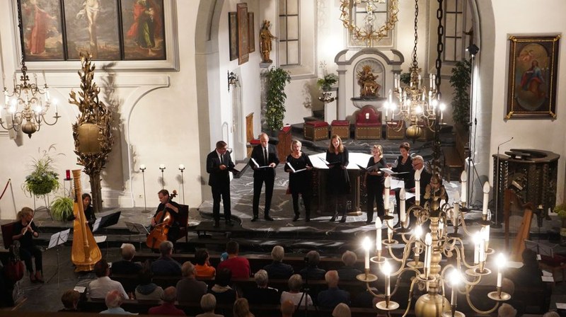 Das Trio Concertante und das Vokalensemble Ottava Rima gestalteten in der voll besetzten Basilika Rankweil einen klangsinnlichen und anregenden Konzertabend mit vorwiegend zeitgenössischen Werken aus dem baltischen Kulturkreis.
