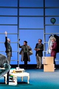 Eine heitere Tragödie! – Österreichische Erstaufführung am Vorarlberger Landestheater