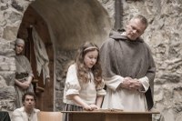 Theater Karussell zeigt im Stück „Die Päpstin“ Macht und Gier der katholischen Kirche