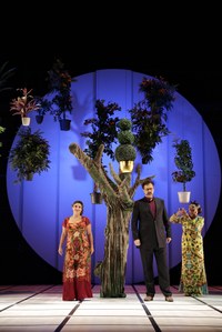 Zurück an den Anfang - "Paradies oder nach Eden" am Vorarlberger Landestheater