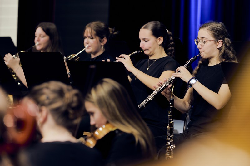 Die Frauenquote der Stella Sinfonietta wurde mehr als erfüllt. (Foto: Victor Marin)
