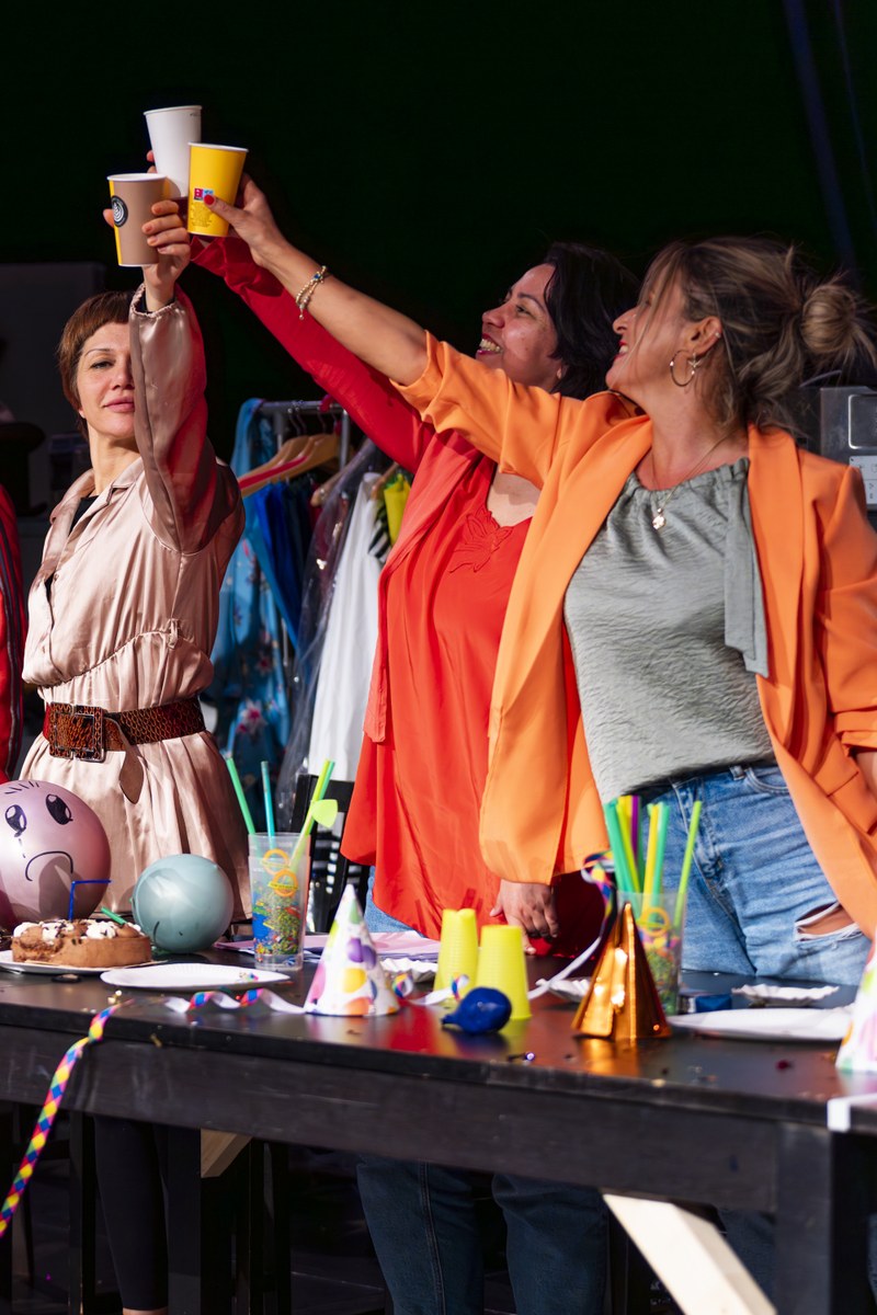 Es ist offensichtlich: Theaterspielen entfacht hier Leidenschaft. (Foto: Florian Koller / Mistura)