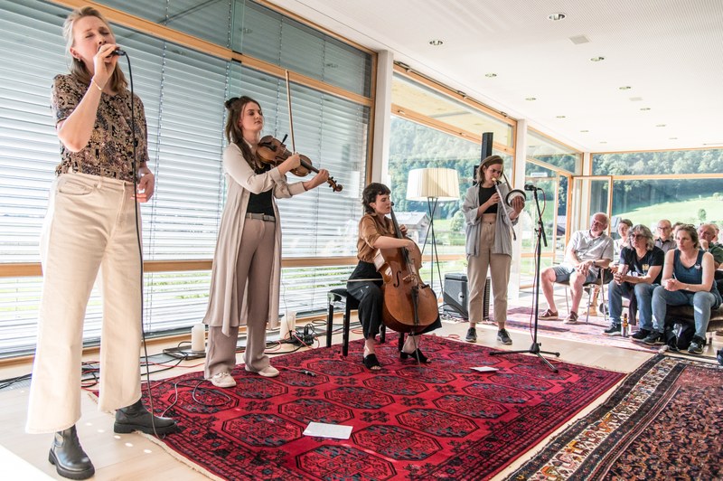 Das exzellente Quartett Hilde aus Köln begeisterte beim Eröffnungskonzert mit interessanten Kompositionen und ausgefallenen Klangkombinationen.
