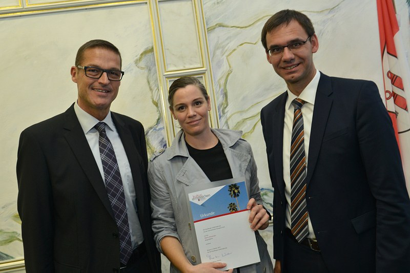 Maria Anwander nahm den mit 7.500 Euro dotierten Kunstpreis des Landes Vorarlberg entgegen (Foto: A. Serra)