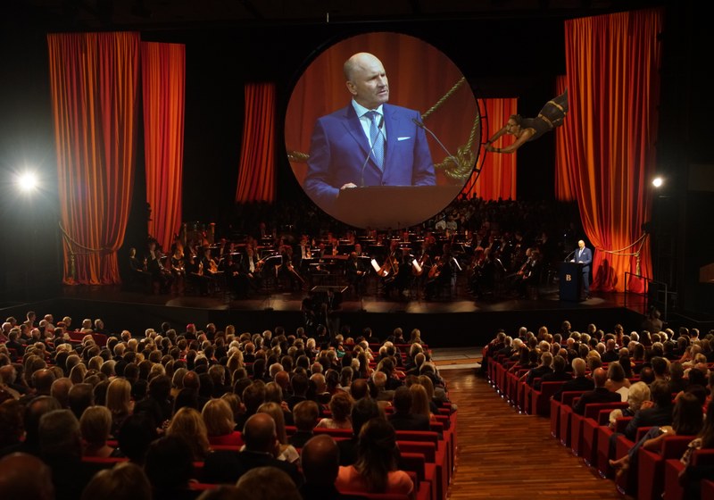 Festspielpräsident Hans-Peter Metzler