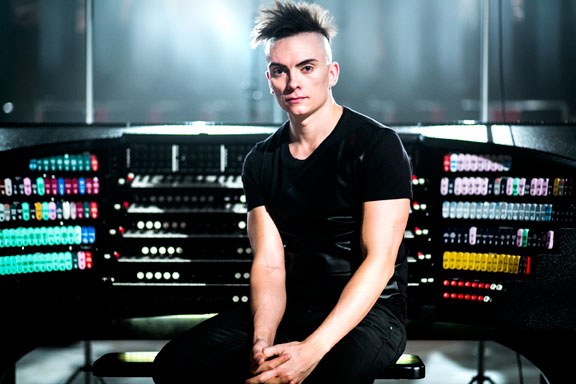 Cameron Carpenter gastiert mit seiner Orgel am 13. Mai in Vaduz