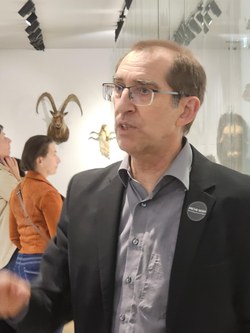 Arche Noah - Christoph Dahlhausen erläutert sein Konzept. 