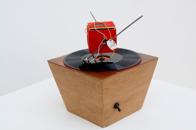 Simon Kyle: Hist listening device
