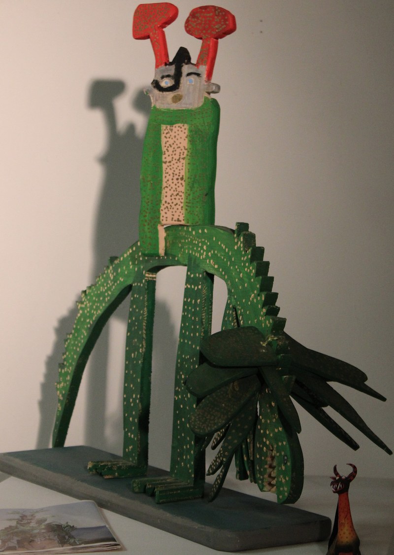 Reinhard Wieland, Vogelpuppe aus der Zauberflöte, Holz, bemalt