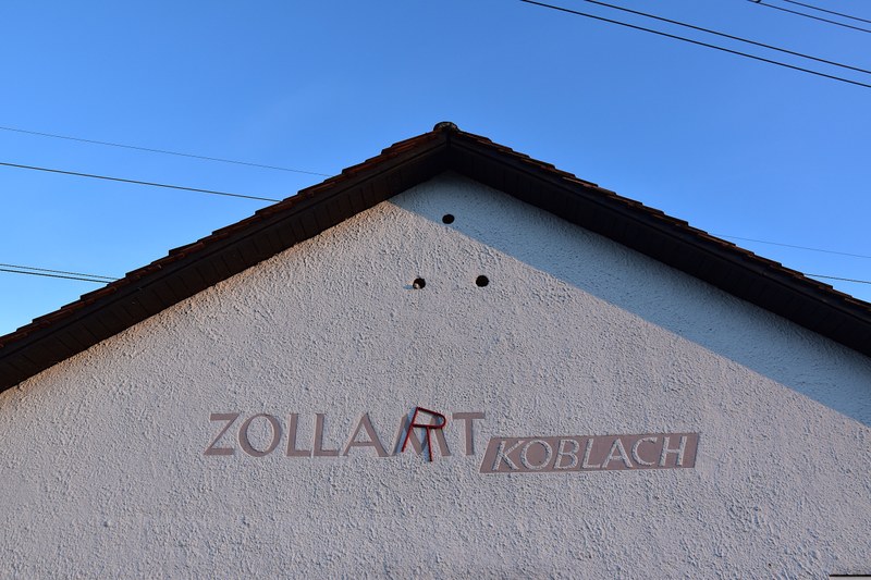 Zollart: Das ehemalige Koblacher Zollhäuschen (Fotos: Karlheinz Pichler)