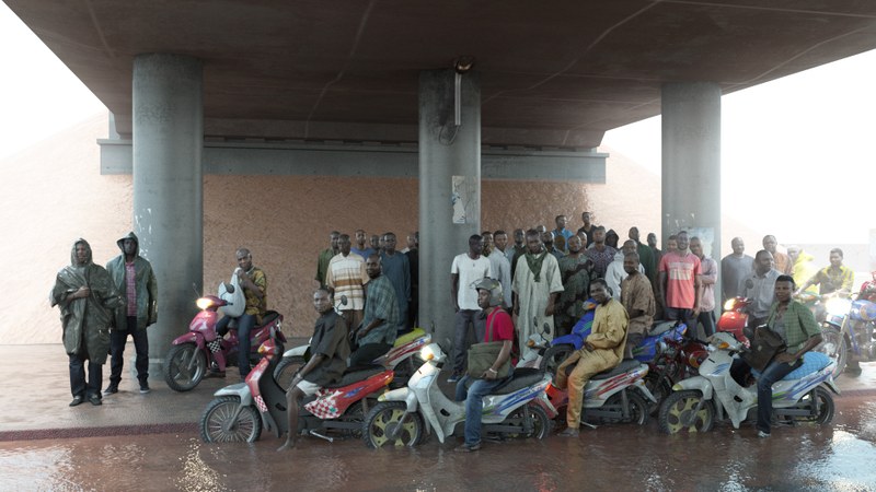 David Claerbout: "Oil workers", 2015, Video-Still