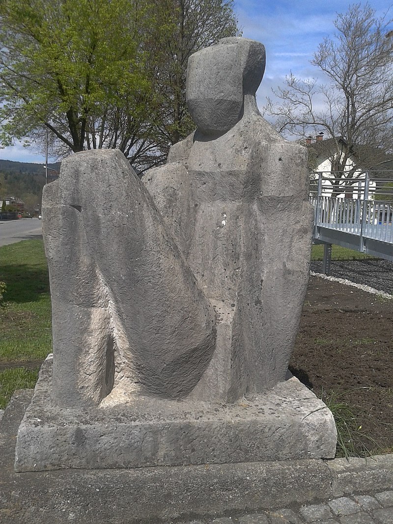 Herbert Albrecht: Skulptur vor dem Sozialzentrum in Frastanz (© HA, CC BY-SA 3.0)