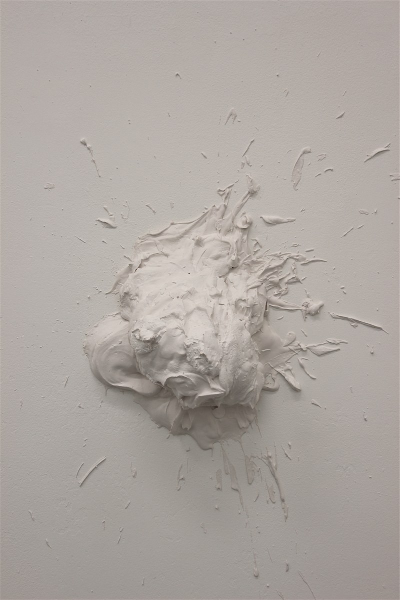 Christian Hörler: Einer wie der Andere. 2016. Gips. Installationsdetail (Fotos: Karlheinz Pichler)