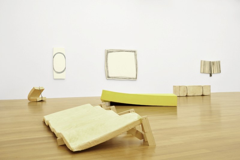 Gary Kuehn: Blick in die Ausstellung