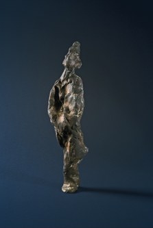 Thomas Lehnerer: Ohne Titel (Homo Pauper), 1993, Bronze (Foto: Dieter Schleicher, © ProLitteris)