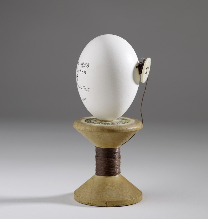 André  Thomkin: "Knopfei" (c: Prolitteris)