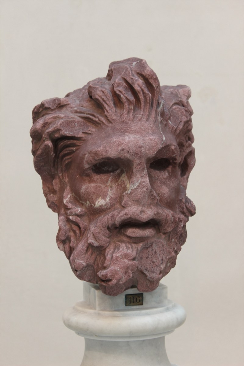 Kopf eines Kentauren: 2. Jh. v. Chr., Marmor, Kunsthistorisches Museum Wien (Fotos: Karlheinz Pichler)