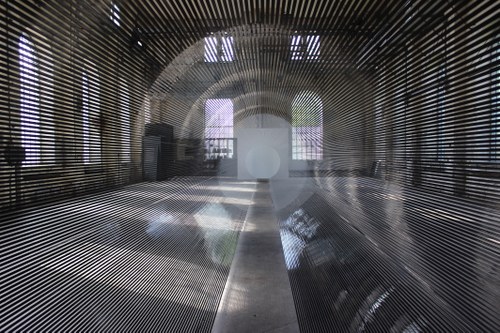 Zilvinas Kempinas: "The Tube" (Installationsansicht). Fotos: Karlheinz Pichler