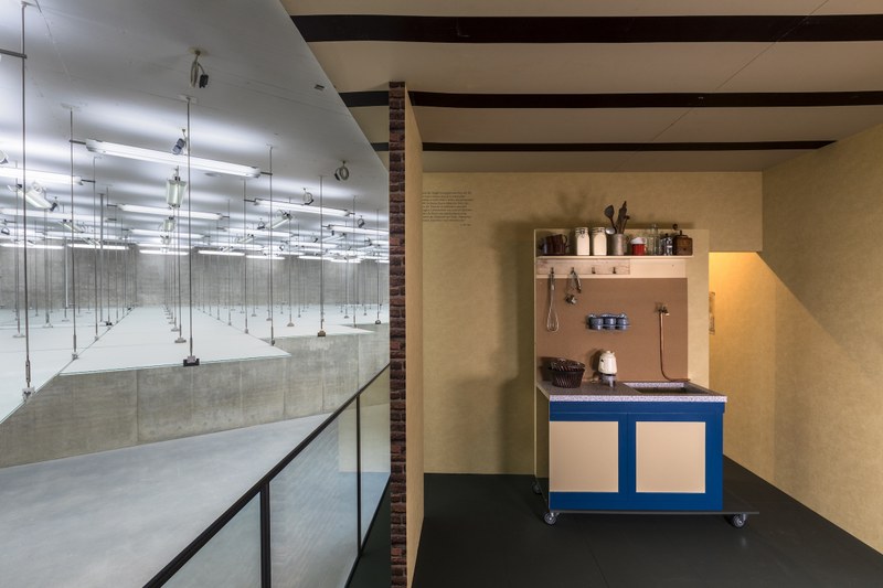 Simon Fujiwara: Hope House, 2018, Ausstellungsansicht, 2. OG (Foto M. Tretter, © Simon Fujiwara)