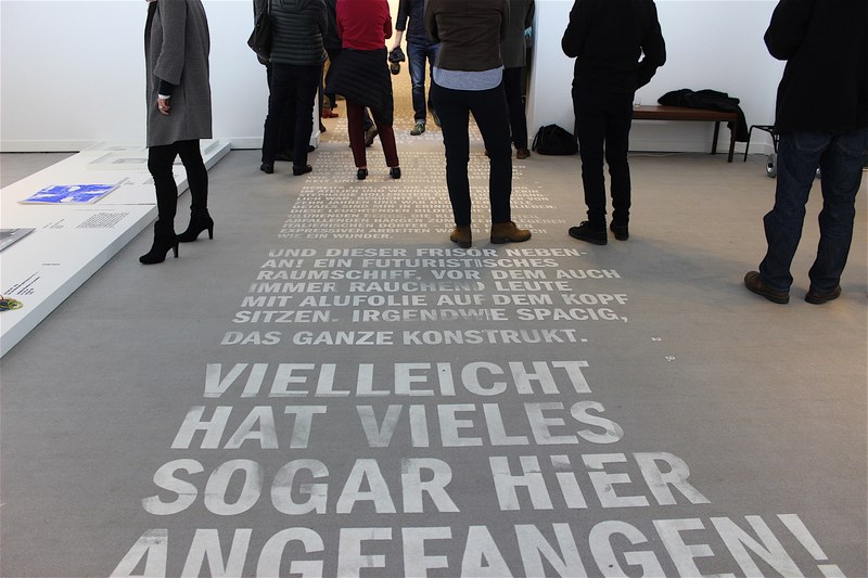 Begehbares Ausstellungslayout (Fotos: Karlheinz Pichler)