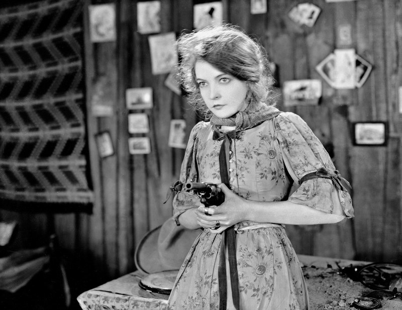 Filmausschnitt aus "The Wind", 1928 Stummfilm in S/W von Victor Sjöström, mit Lillian Gish