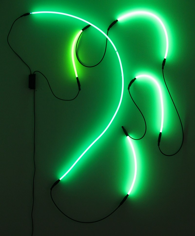 Keith Sonnier: Palm Blatt, 2000 -  Gummi, Metall, Glas (Fotos: Karlheinz Pichler)