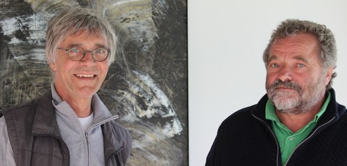 Künstler Herbert Meusburger (im Bild rechts) und Schriftsteller Norbert Mayer bei der Vernissage am 20.9.2014 (alle Fotos: Karlheinz Pichler)
