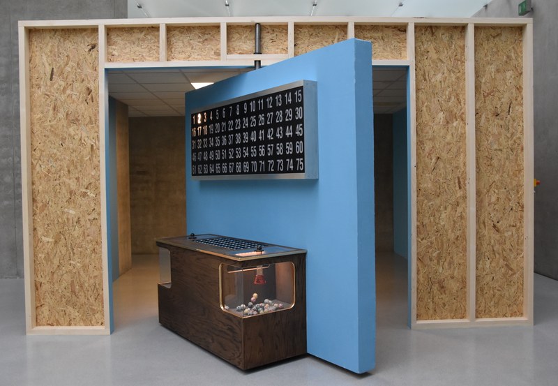 Mika Rottenberg: Installationsansicht, 1. Obergeschoss (Foto: Karlheinz Pichler)