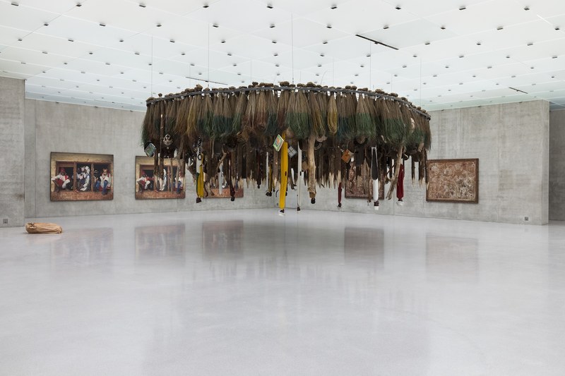 Pascale Marthine Tayou: Ausstellungsansicht (Foto: Markus Treffe/Bildrecht Wien)