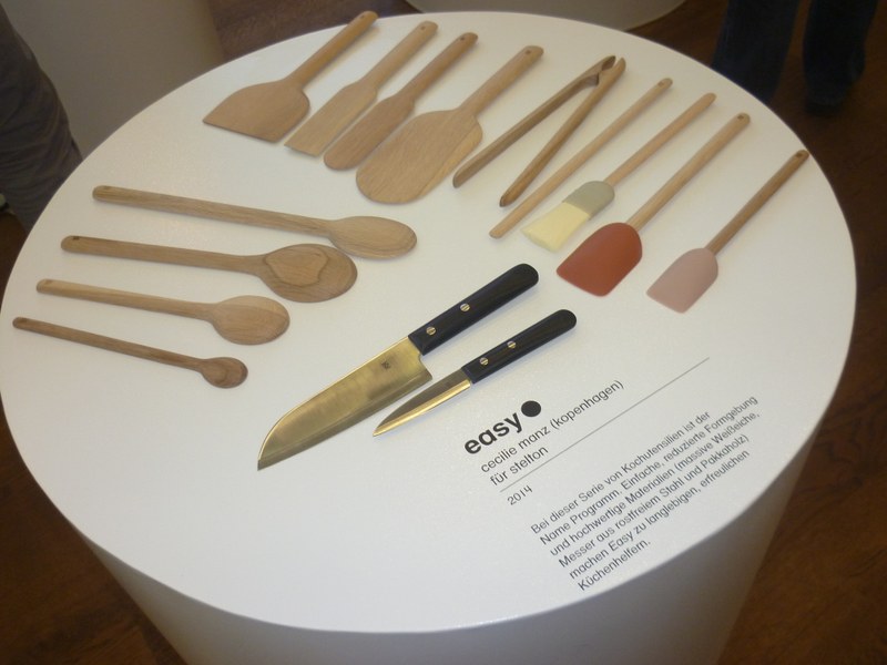 Die Serie "easy" der dänische Designerin Cecilie Manz für Stelton