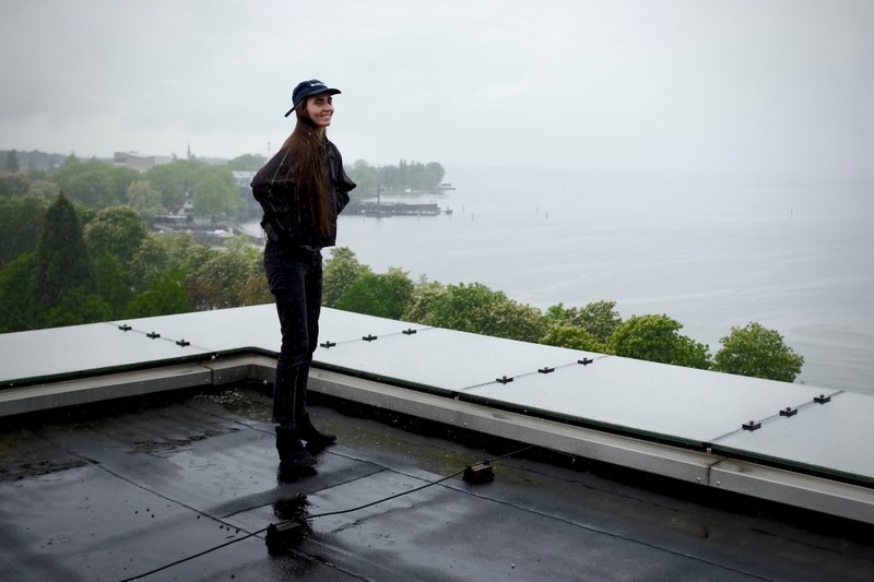 Bunny Rogers zu Besuch in Bregenz im Mai 2019 (Foto: Stefan Wagner, © Kunsthaus Bregenz)