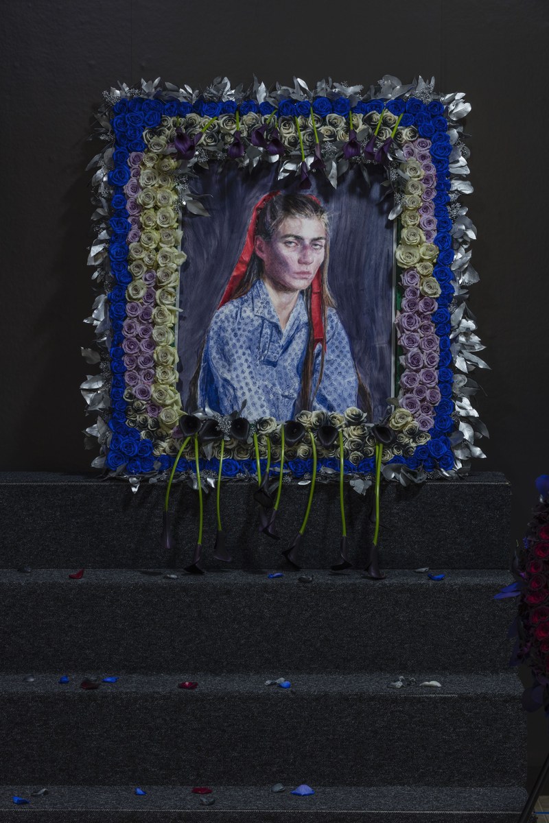 Bunny Rogers: Being There, 2017 (Foto: Anders Sune Berg, © Bunny Rogers)