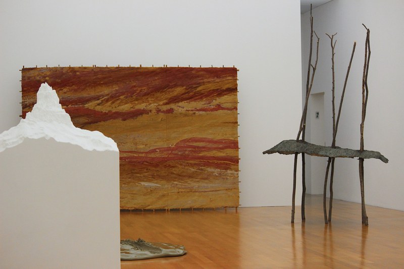 Lense-Based Sculpture: Ausstellungsansicht