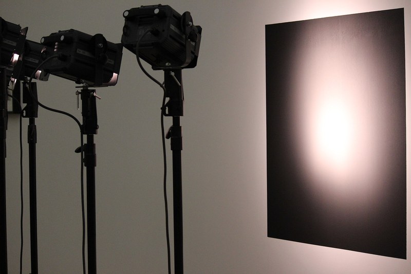 Reiner Ruthenbeck: Aufhellungsversuch, 2004