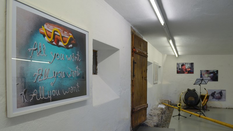 Blick in die Ausstellung (links David Murray: "all you want")