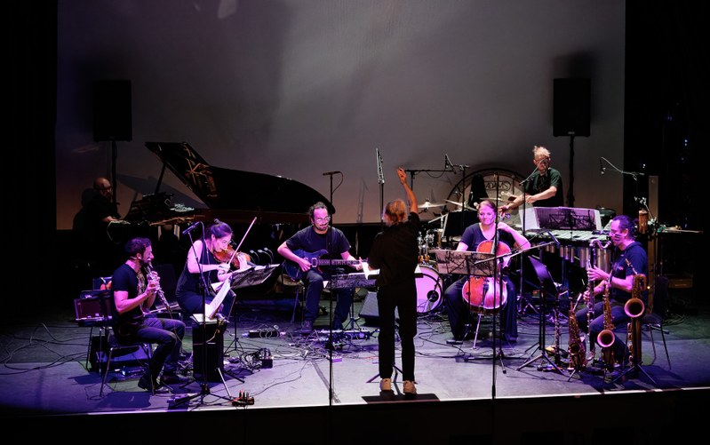 Das Eröffnungskonzert der diesjährigen Bludenzer Tage zeitgemäßer Musik war ein wuchtiges Musikerlebnis, das in dieser Form in Vorarlberg noch nicht zu erleben war. (Foto: Erhard Sprenger)