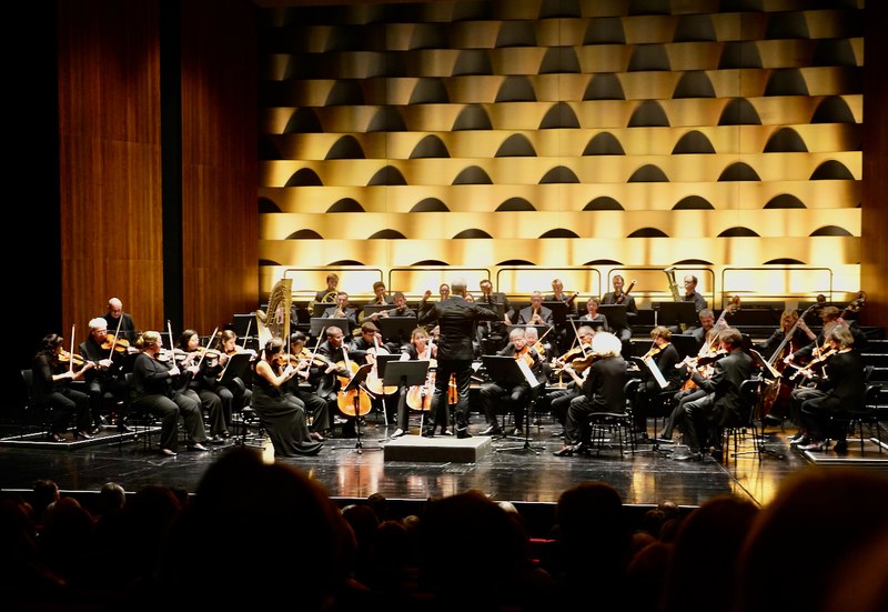 Die Kammerakademie Potsdam mit Antonello Manacorda am Pult musizierte ausdrucksstark.