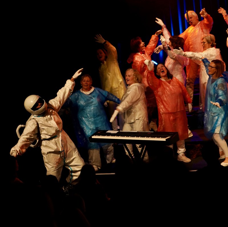 Am Spielboden Dornbirn wurde die längste Nacht des Jahres mit einem herausragenden Musiktheaterprojekt gefeiert.