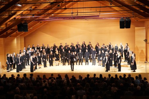 Beim Chorwettbewerb in Lindholzhausen 2024 wurde der Chor ausgezeichnet und Jakob Peböck durfte sich über den Sonderpreis für die „hervorragende musikalische Leitung“  freuen. 2025 reist der Chor nach Lucca.