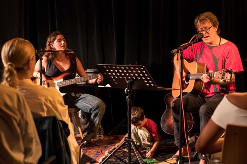 Irma Vogel & Chris Dahlgren - zwei Generationen Singer-Songwriting (Foto: Stefan Hauer)
