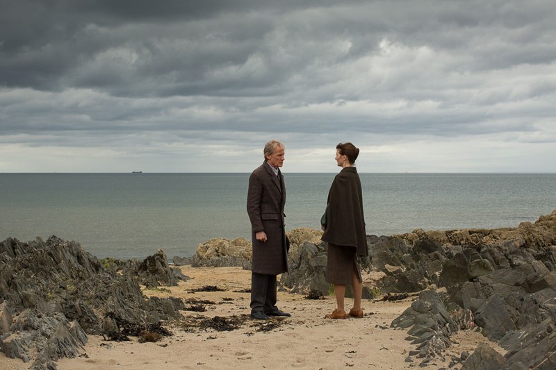 Begegnung am Strand: Emily Mortimer und Bill Nighy in trefflichen Außenseiterrollen