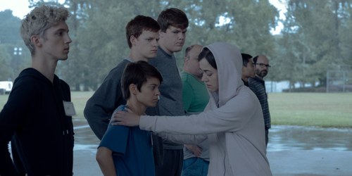 Leidensgenossen in einer Einrichtung, deren Wirkungsweisen "Boy Erased" eindrücklich beschreibt. Mittig Lucas Hedges, links (das kanadische Regiewunderkind) Xavier Dolan zu sehen.
