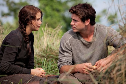Katniss muss ihre Jugendliebe Gale (Liam Hernsworth) verlassen