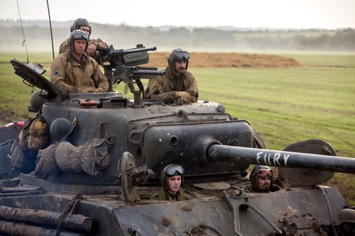 Panzerfahrten: Regisseur/Autor David Ayer zelebriert ein angestaubtes Kriegspathos, historische Details spielen dabei keine Rolle.