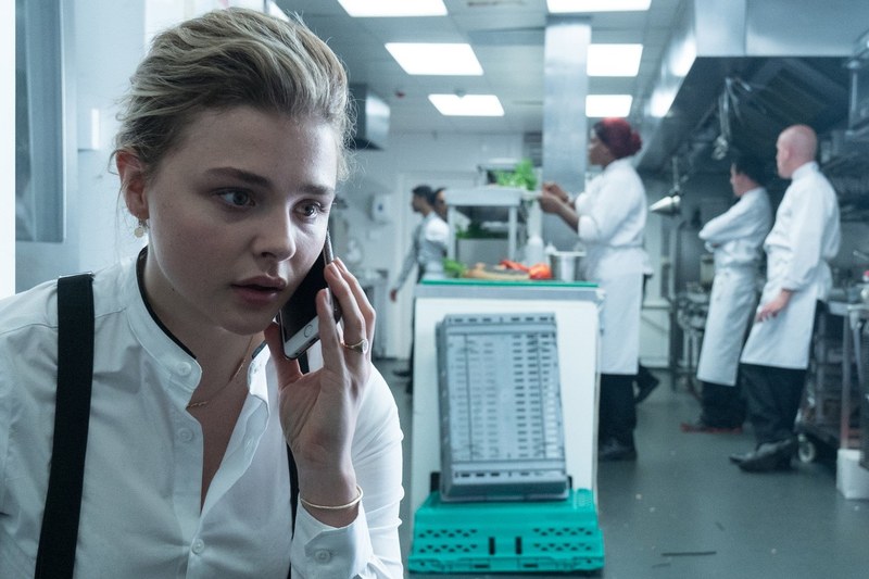 Wenn nur noch der Rückzug in die Großküche nützt: Chloe Grace Moretz.