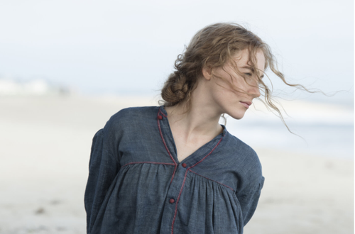 Saoirse Ronan als Jo, die die Grenzen gesellschaftlicher Normen auslotet. In ihr findet Greta Gerwig ihre prägnanteste Figur.