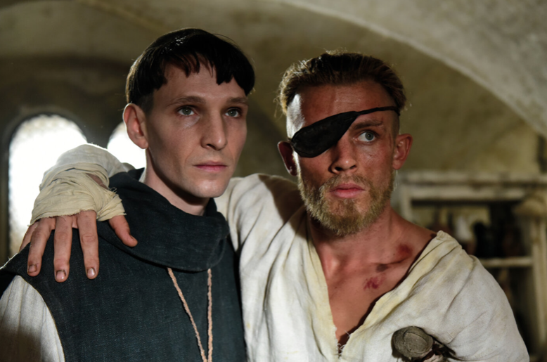 Zwei Brüder, aber nicht im Geiste: Im Film bleibt die Diskrepanz des Romans unscharf.